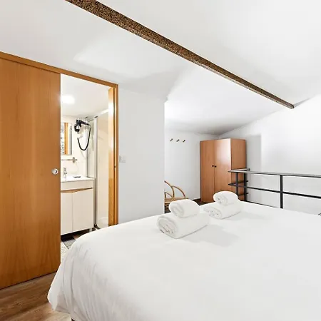 Guestready - Courtyard Daire *